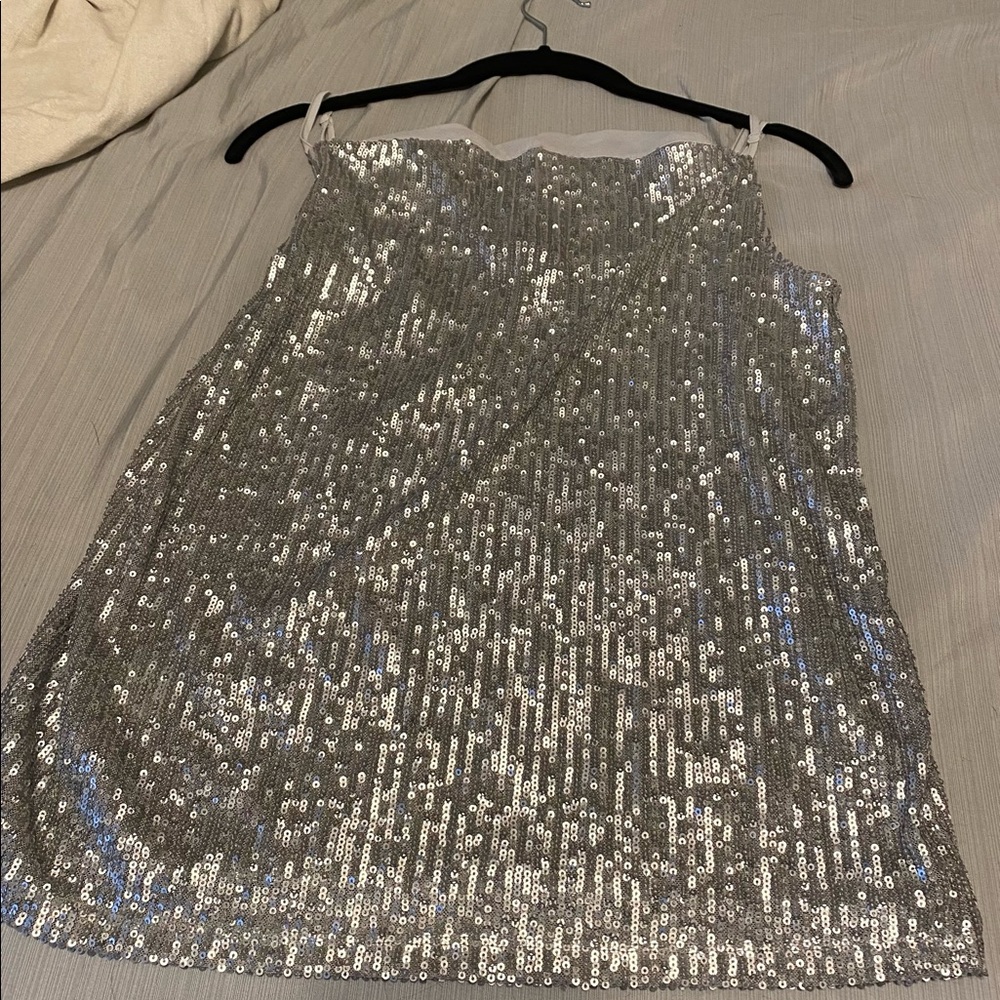 Sleeveless Loft top- NWT
